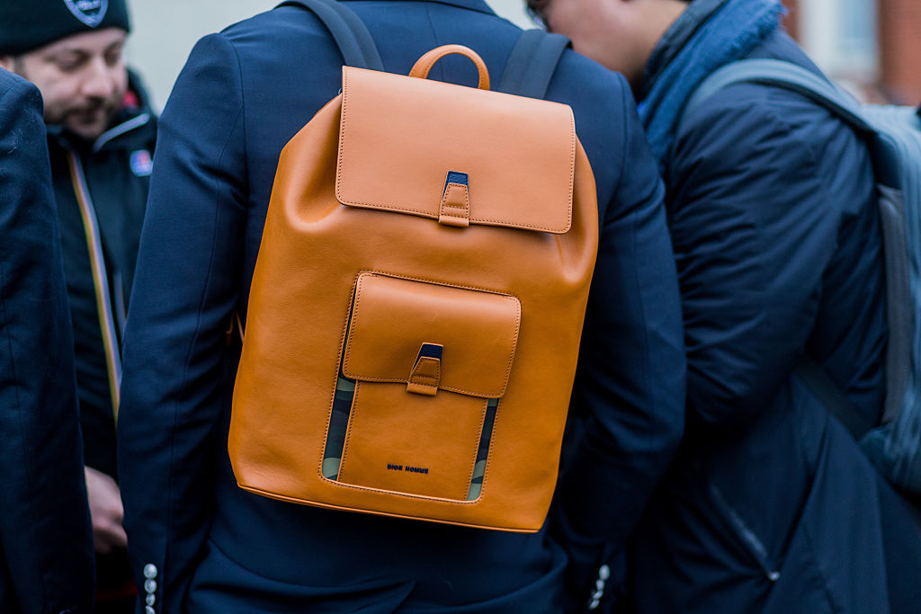 Street Style : Paris Fashion Week - Menswear Fall/Winter 2016/2017 : Day Four