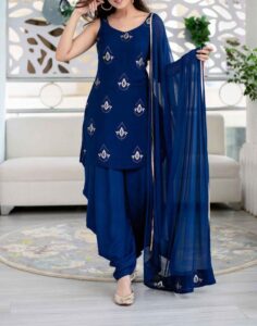 Sleeveless Patiala salwar suit