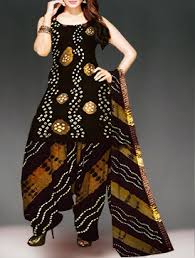Golden Bandhani Print Punjabi Salwar Kameez