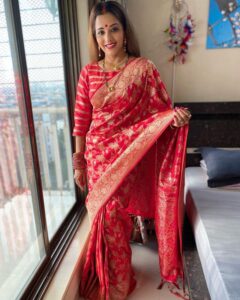 Banarasi suit or saree