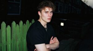 SAM FENDER