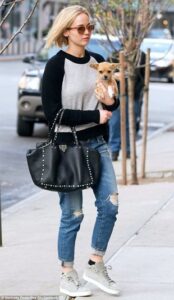•	Gray Sneakers With Jeans