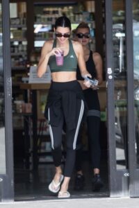 After Gym look at Kendall in Flip flops