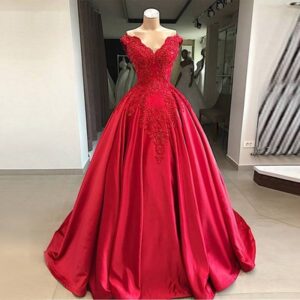 Princess Ball Gown Prom Dress Red Wedding Party Dress With Beaded Lace Appliques