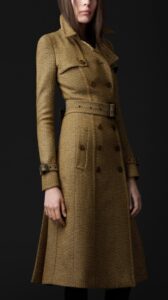 Trench Coat in Wool