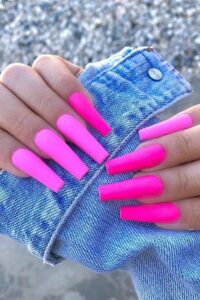 Hot Pink Pink Nails 2022