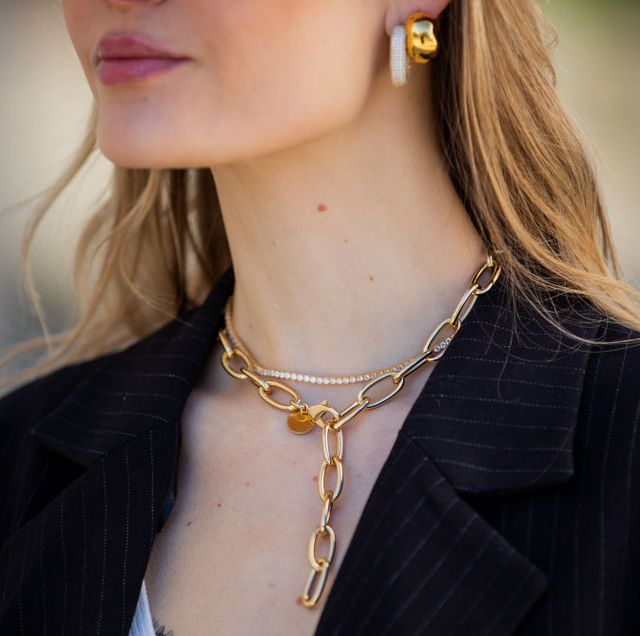 15 Modern Jewelry Brands to Buy Right Now