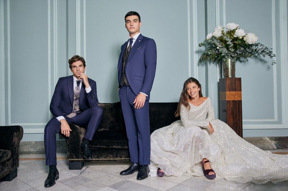 Contemporary Elegance: Current Wedding Suit Trends for Grooms in 2023